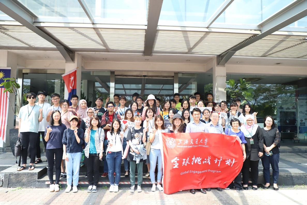 b0c2ae01ac7e64d36a2231ab269324ba.jpg b0c2ae01ac7e64d36a2231ab269324ba.jpg