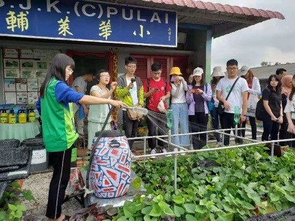 8cda445d6954a8834c12a2617e63a611.jpg 8cda445d6954a8834c12a2617e63a611.jpg